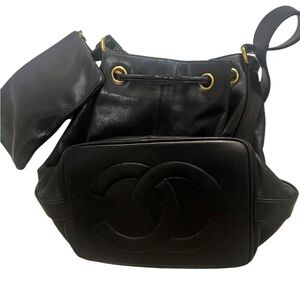 Chanel CC Stitch bucket bag 80’s - 1990’s vintage ✨logo bottom✨🦄